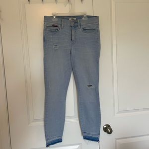 Tommy Hilfiger Distressed Jeans